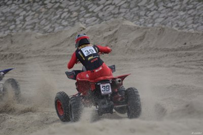 Beach Cross D7-19_263 (1024x768).JPG
