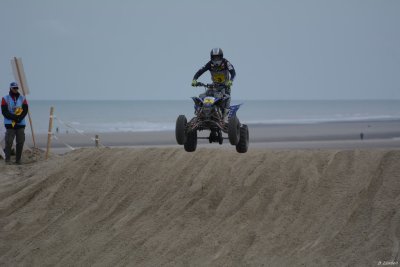 Beach Cross D7-19_276 (1024x768).JPG