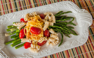 Spiralized Yellow Squash with Asparagus and Tomatoes and Alfredo Pasta