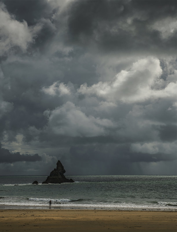 Darkening  Pembroke sky.jpg