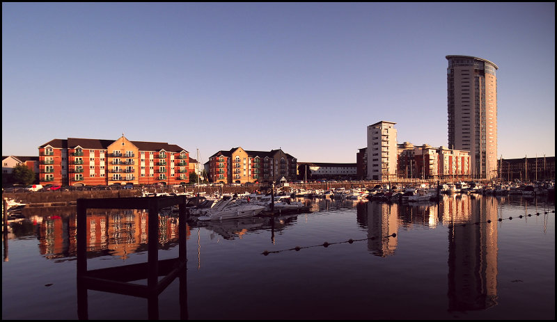 Swansea marina.jpg