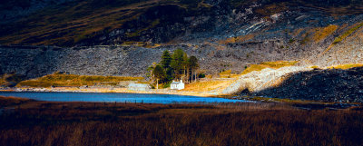 39 - The Lake House - Dave Rees.jpg