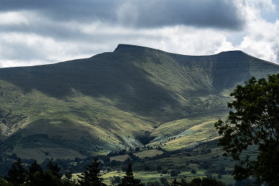 24 - The Beacons