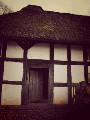 09 - Bwthyn Bach