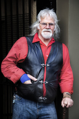 28. THE BOUNCER.jpg