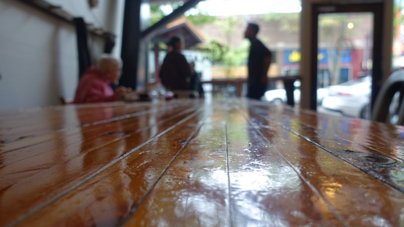 Community Plate Cafe Table