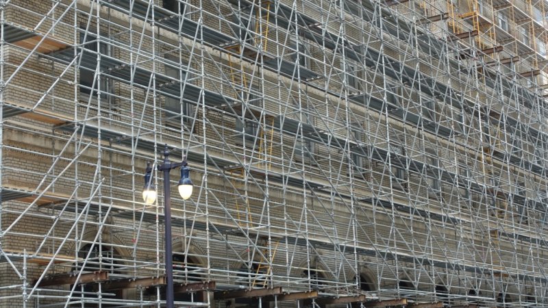 Scaffolding wrapping the Clift Royal Sonesta Hotel