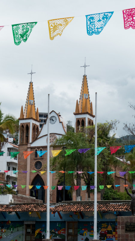 Parque Miguel Hidalgo y Parroquia Nuestra Seora del Refugio