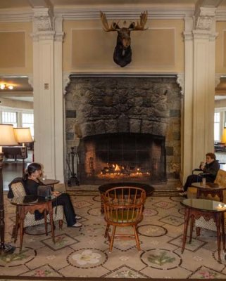 OMNI Mt Washington Resort Fireplace