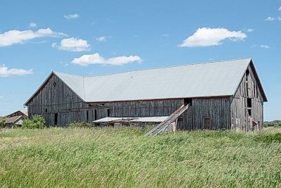 Old Barn w Elevator