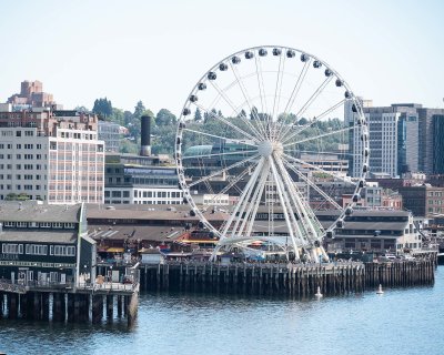 Harbor Ferris Wheel