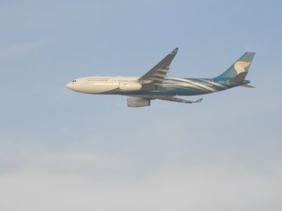 OmanAir.jpg