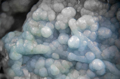 Wanlockhead blue botryoidal hemimorphite, 72 x 42 x 30 mm, detail