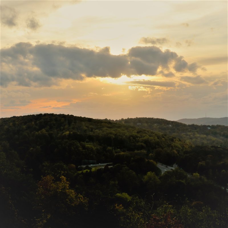 Waiting anxiously for a spectacular sunset II