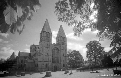 Southwell Minster, October 1997.jpg