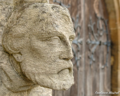 Stone face, Arundel Cathedral.jpg