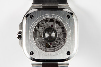 Caseback.jpg