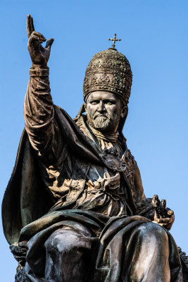 La statua di Paolo VI