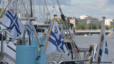 Boat flags