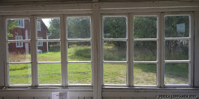 Fisherman's window on Pentala II