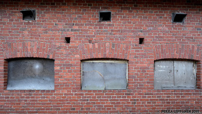 Barn windows