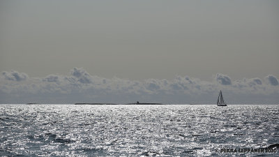 End of the season / sailing to light 