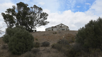 The house on the hill / 2021 v2