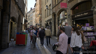 Lyon alley