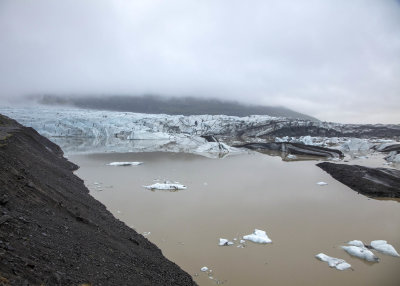 2N9A3120 Glacier Vatnajokull NP sm.jpg