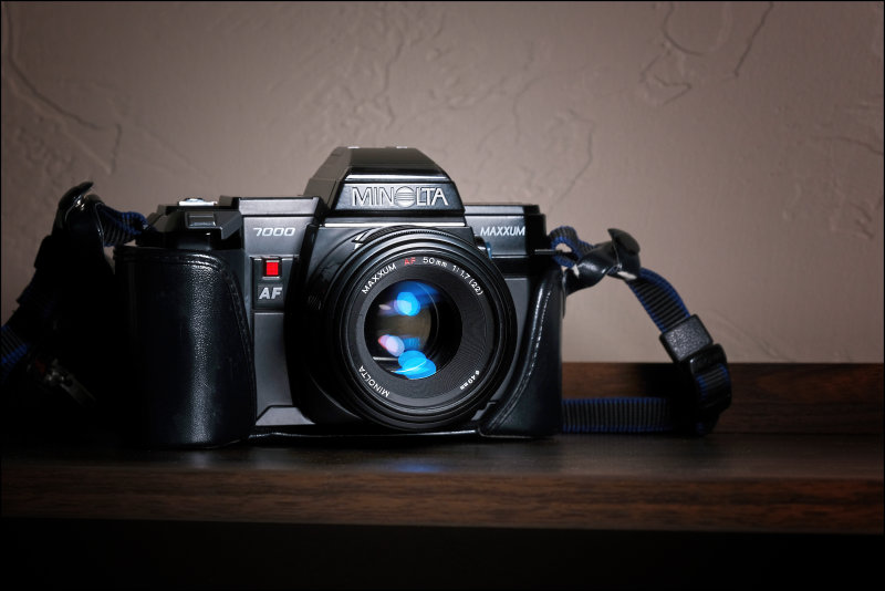 My fathers Minolta Maxxum 7000 (His last camera).