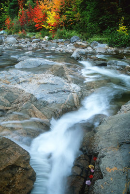 Crisscrossing dikes in granite, Swift River, NH