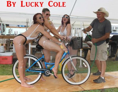 Lucky's Bikini Bike Wash