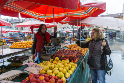Dolac Farmers Market