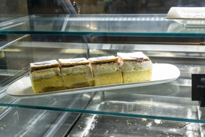  Bled's Original Cream Cake