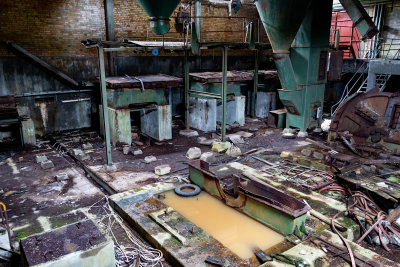 Thomas Mohlin - Factory.jpg