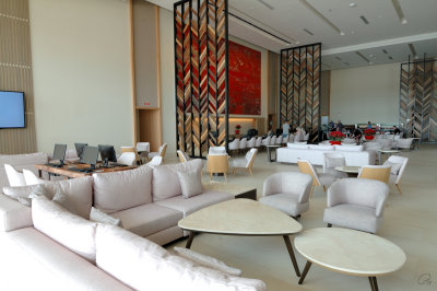 Club Premium Lounge (Computers on the Left)