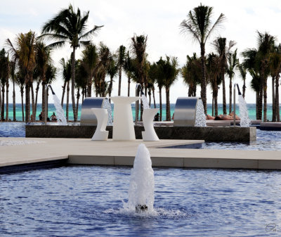 Pool Fountains and Table