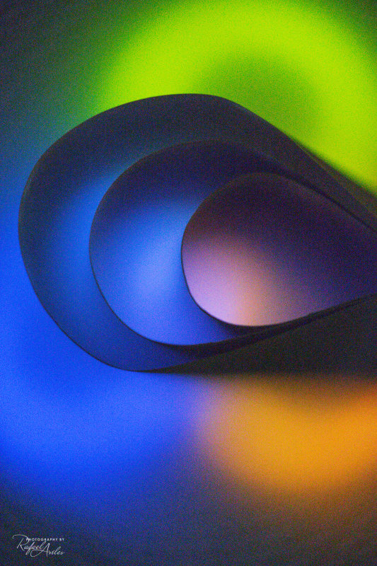 Light, colors, curves, and shadows