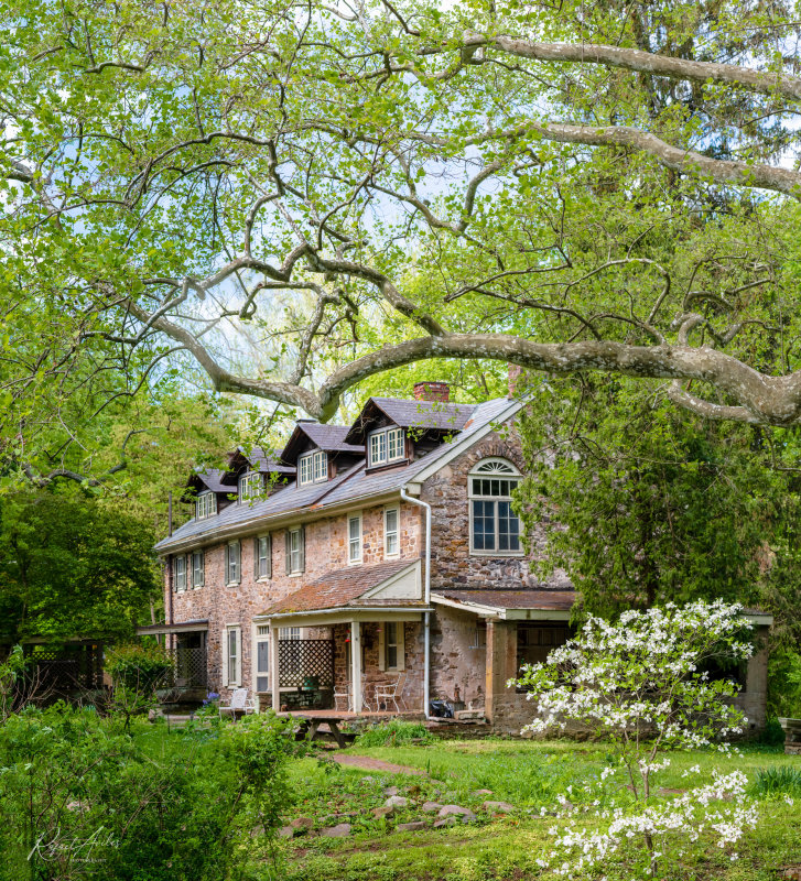 Nice house by the canal