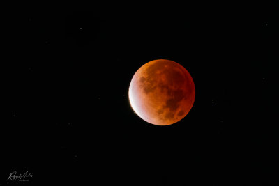 Almost total lunar eclipse. November 19, 2021.