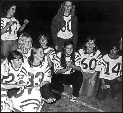 Junior Powderpuff Football Team