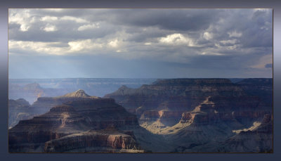 GRAND CANYON IN A WEATHER  CHANGE