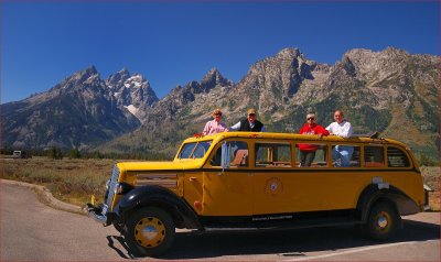 YELLOWSTONE & GRAND TETON   NATIONAL  PARK