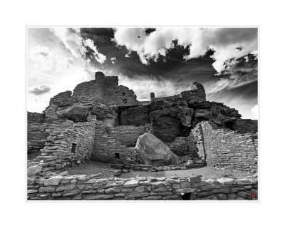 Art Poster_Wupotki Ruins 2_AZ_BW_16x20 copy.jpg