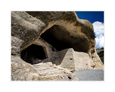 Art Poster_Gila Cliff Dwelling_B1043604_05 Blend copy.jpg