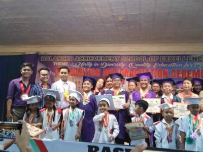 BASE_Grad20196.jpg
