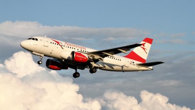 OE-LDB Austrian Airlines Airbus A319-100 - MSN 2174  Name: Bucharest 