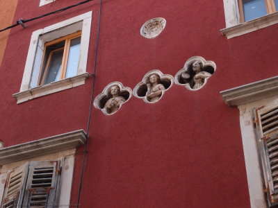 Pula - decorated house