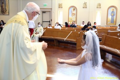 OLGCC_FirstCommunion_Sunday_14Jun2020_0156 [1024 x 768 y] [800 x 600 Pb].JPG