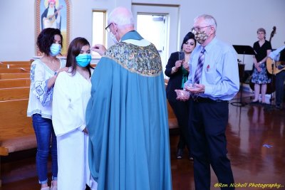 OLGCC_RCIA_BaptismConfirmationCommunion_0226 [1024 x 768 y] [800 x 600 Pb].JPG